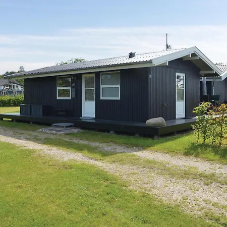 In Glesborg With Kitchen *