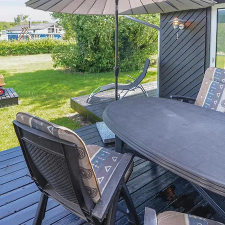 In Glesborg With Kitchen * Bonnerup Strand